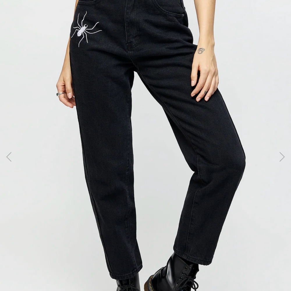 Disturbia’s Widow Jeans